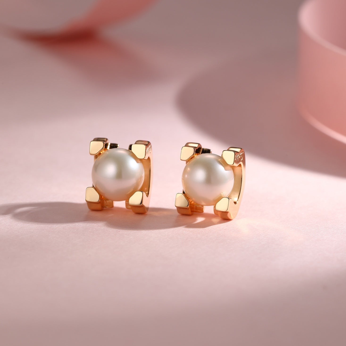CARTIER AKOYA PEARLS 6MM PINK GOLD STUD EARRINGS