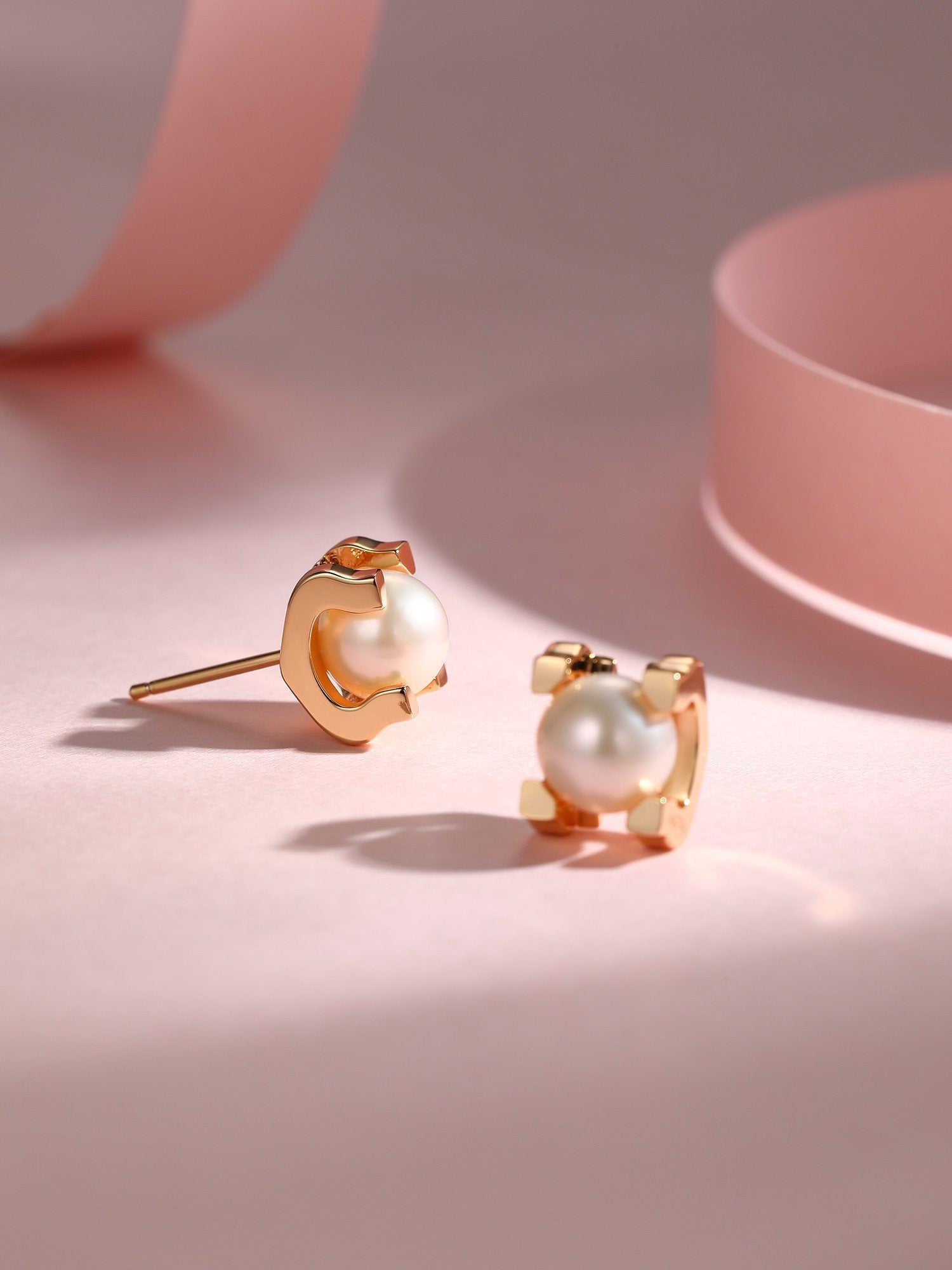 CARTIER AKOYA PEARLS 6MM PINK GOLD STUD EARRINGS
