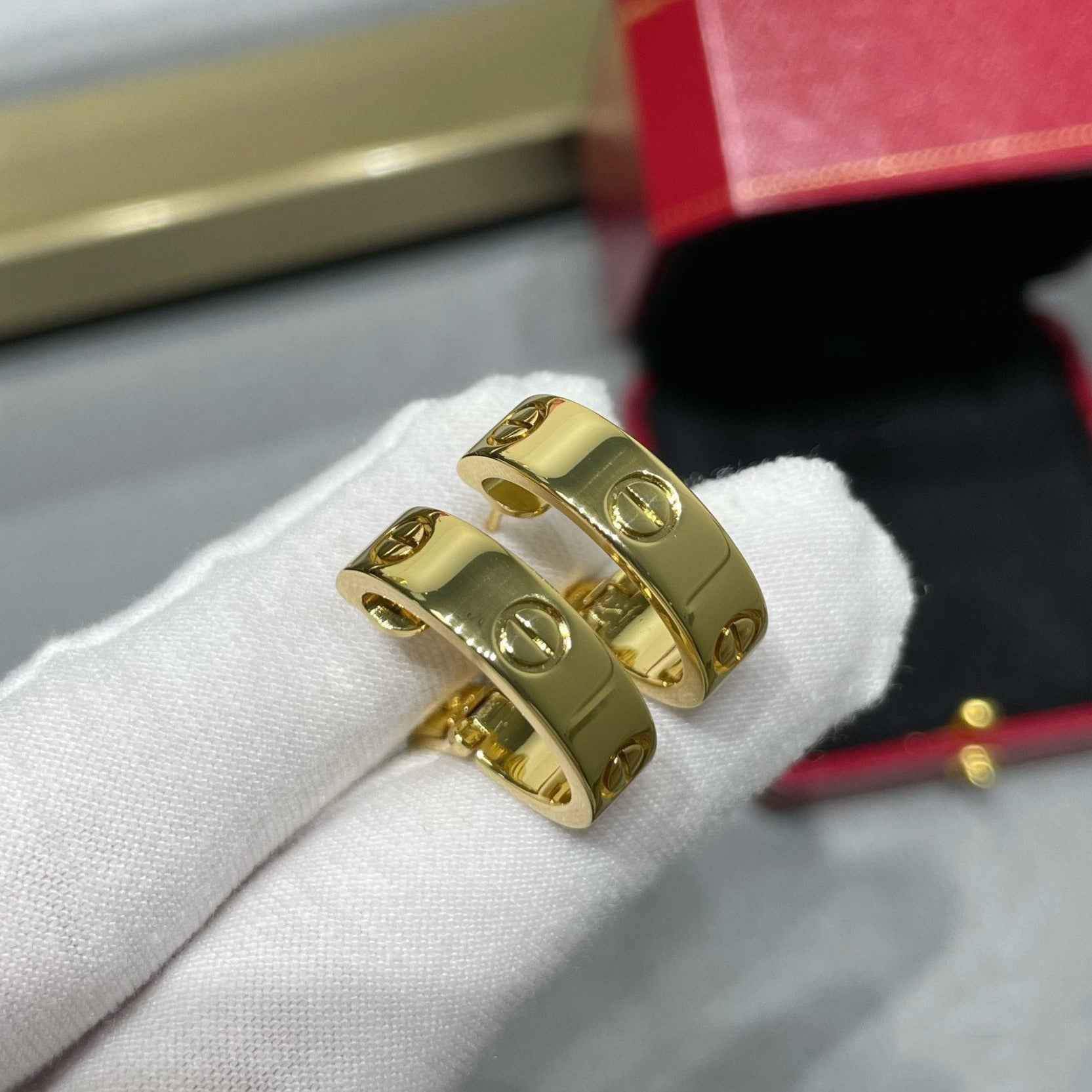 CARTIER LOVE 5.5MM EARRINGS