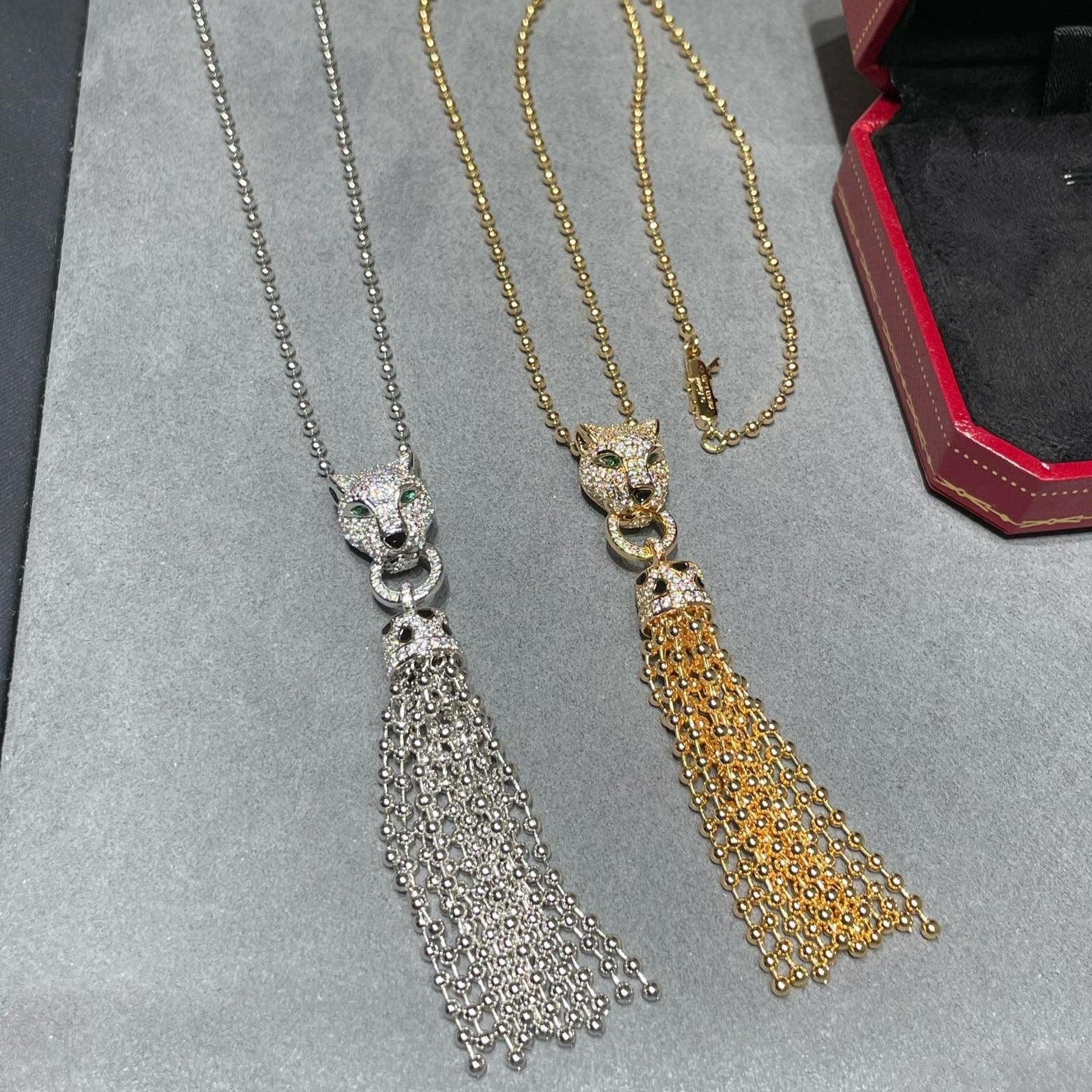 CARTIER PANTHERE PEDANT DIAMOND NECKLACE