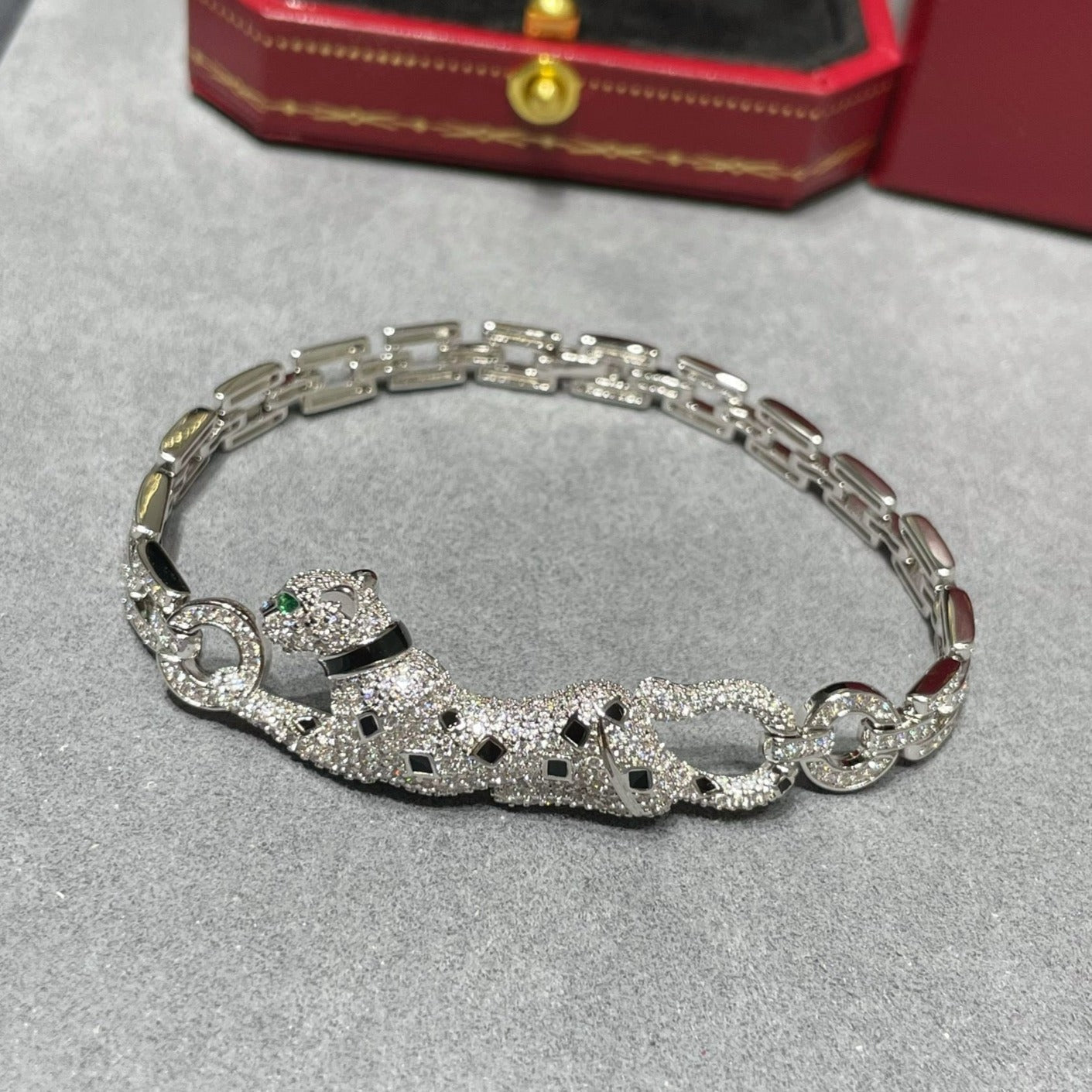 CARTIER PANTHERE DE CARTI SILVER DIAMOND ONYX BRACELET