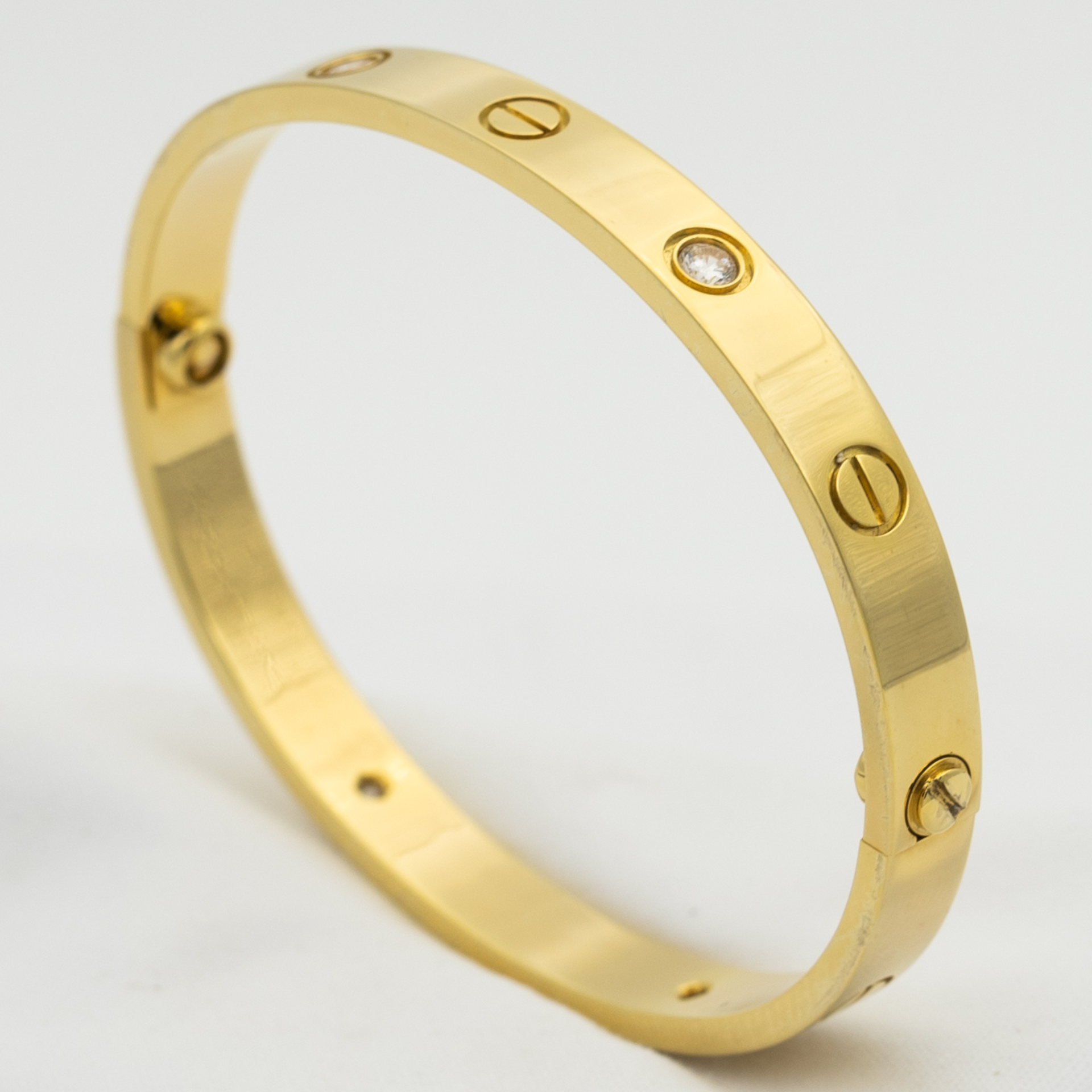 CARTIER LOVE BRACELET 6.1MM 4 DIAMONDS