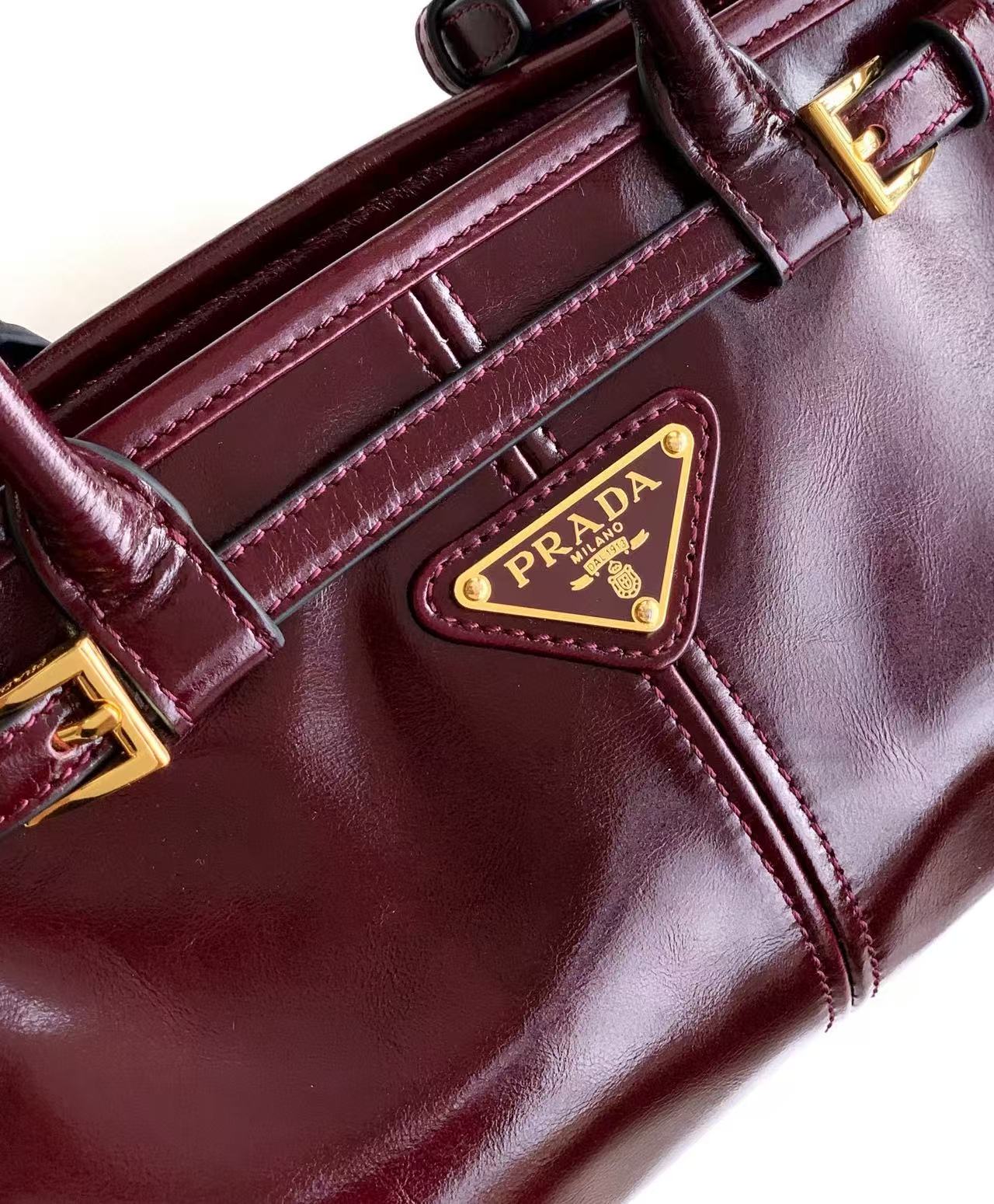 Prada Bonnie medium leather handbag