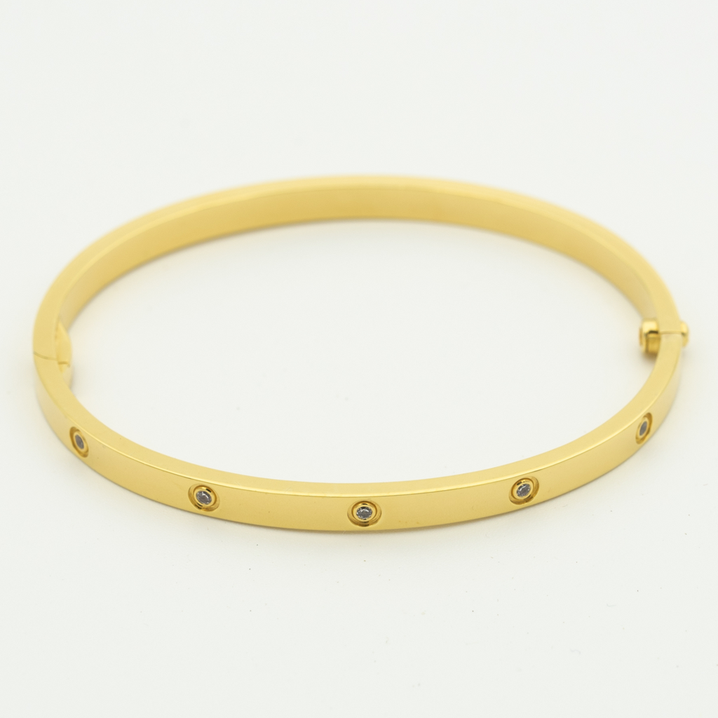 CARTIER LOVE BRACELET 3.65MM 10 DIAMONDS