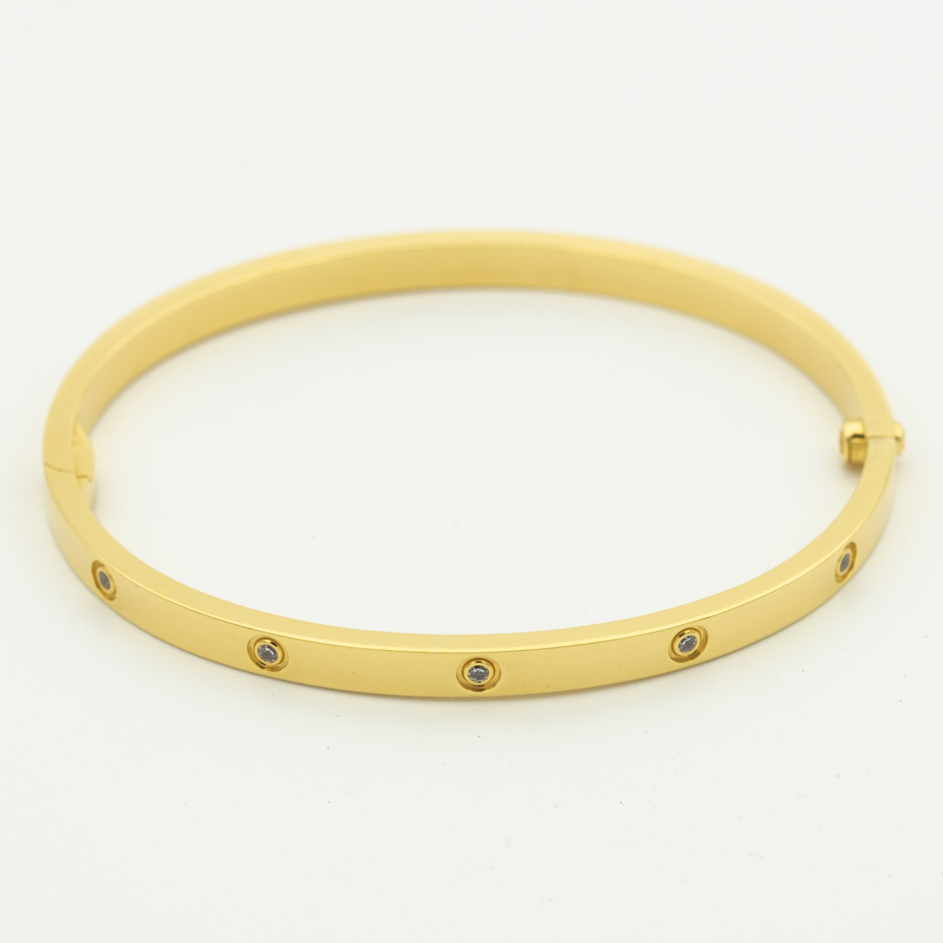 CARTIER LOVE BRACELET 3.65MM 10 DIAMONDS