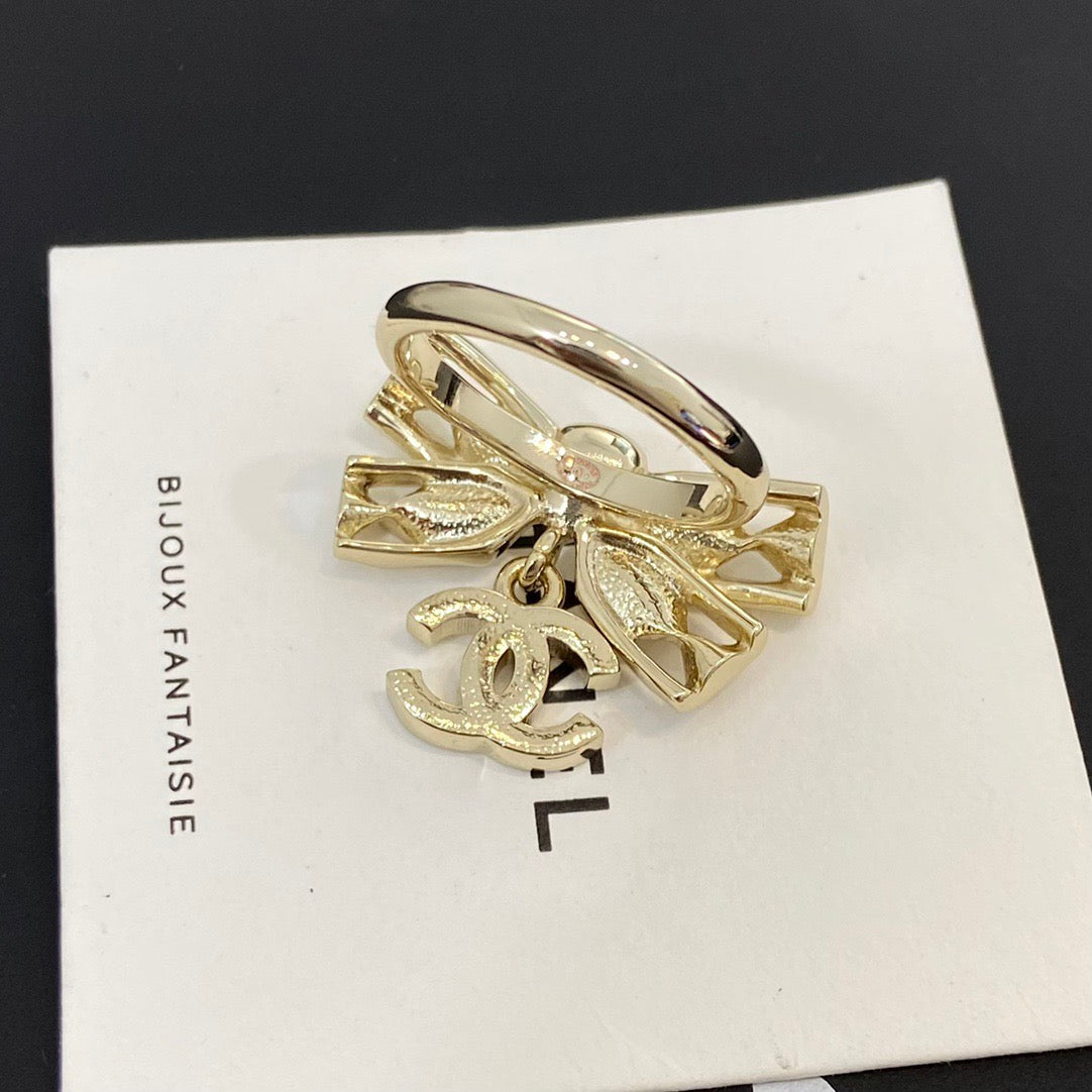 Chanel Bowknot Gold Diamond Ring